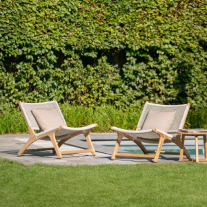 Lounge Chair Mistakes That Hurt Your Back