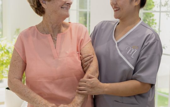 Top Mobility Tools That Improve Safety During In-Home Senior Care